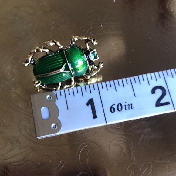 NWT Green metallic enamel scarab brooch/pin in goldtone, for scarf, hat, coat OS - Picture 10 of 12